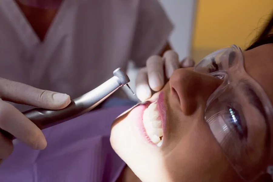 درد ایمپلنت دندان تا چه مدت ادامه خواهد داشت؟